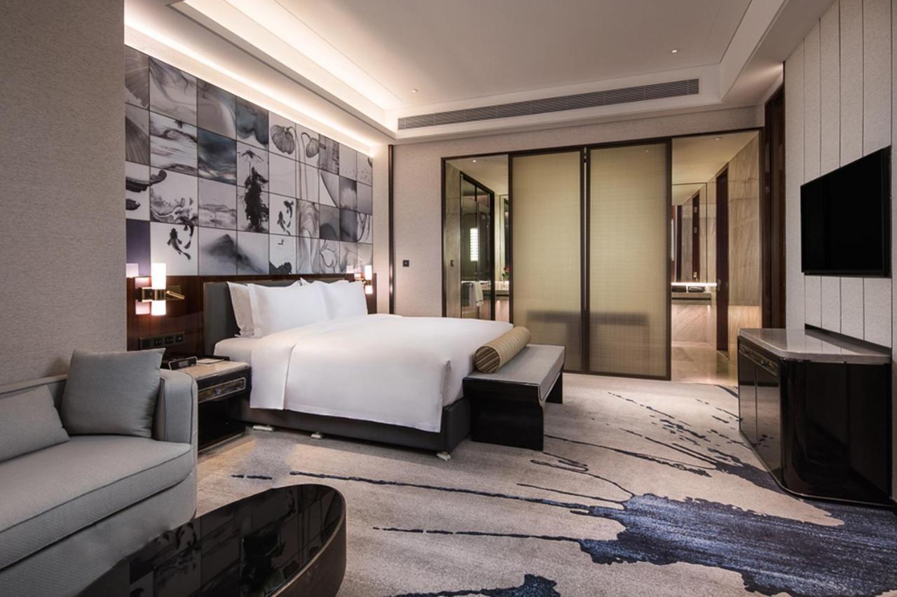 Hotel Wyndham Grand Suzhou Fenhu Xinta Zewnętrze zdjęcie